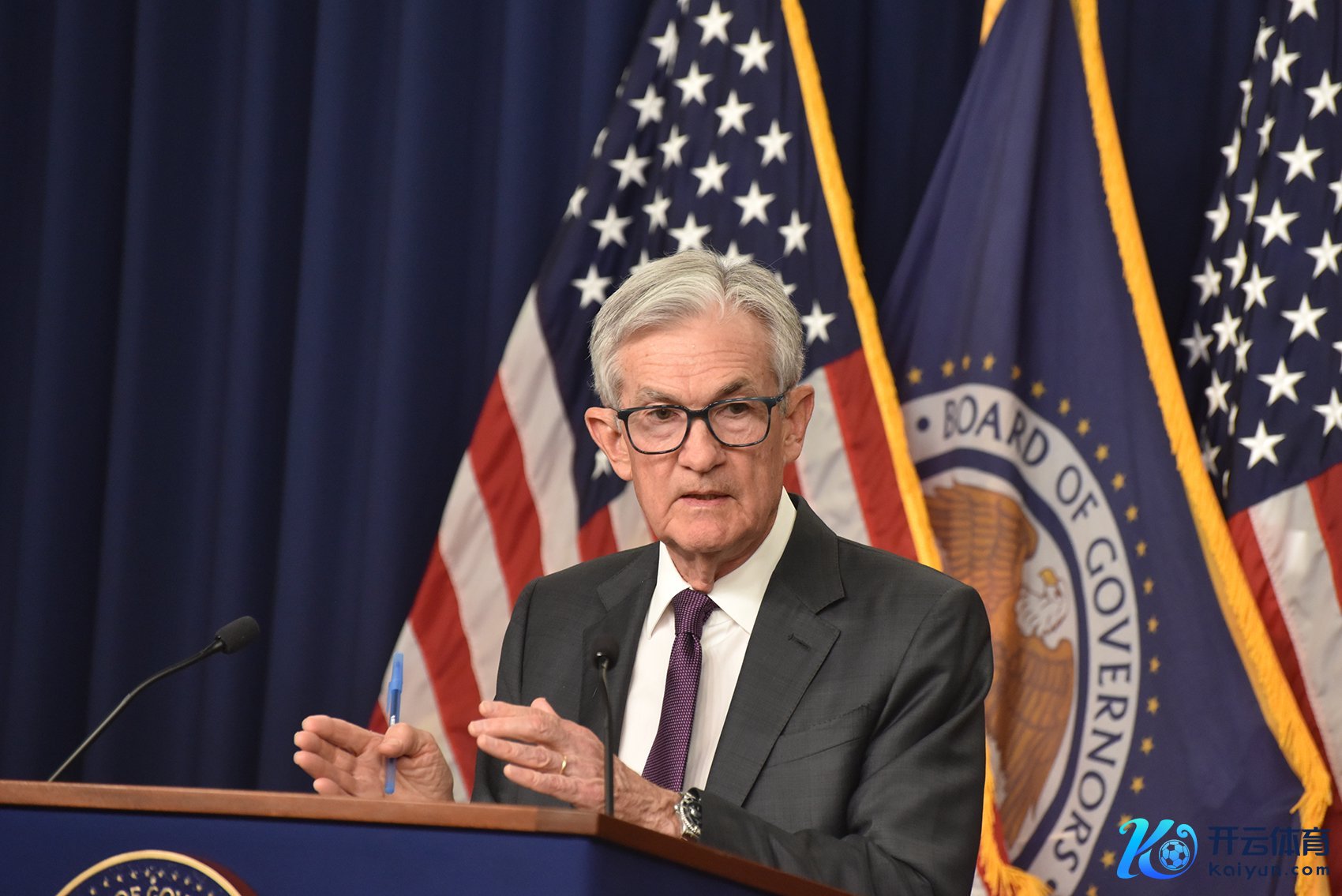 图片起头：视觉中国